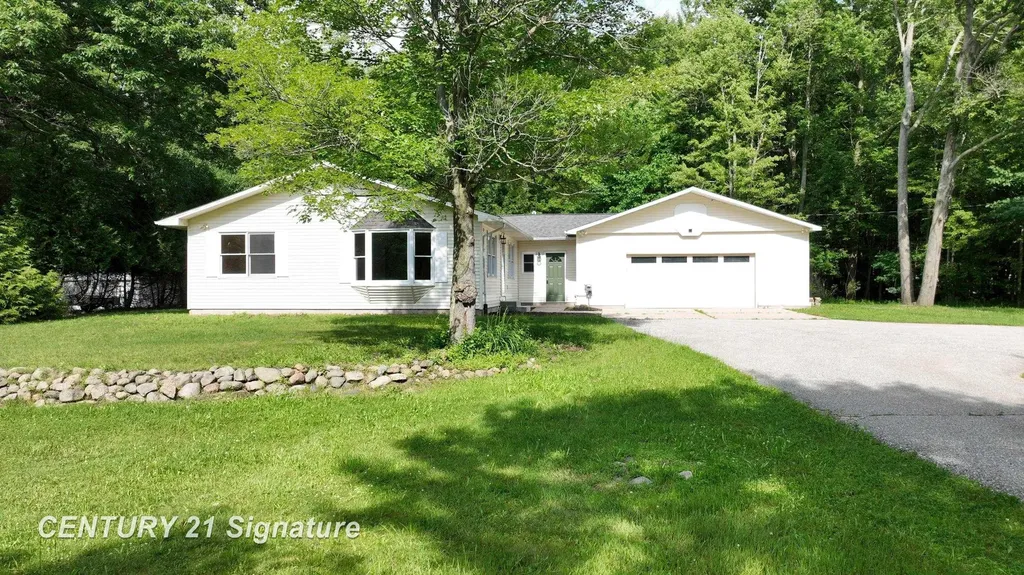 10293 Carr Road St. Charles Township MI 48655