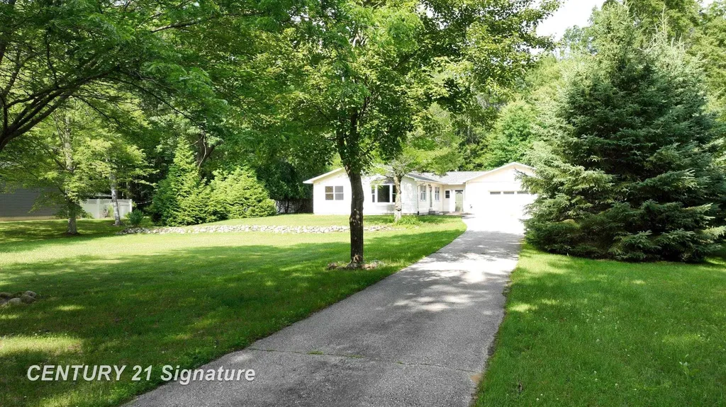 10293 Carr Road St. Charles Township MI 48655