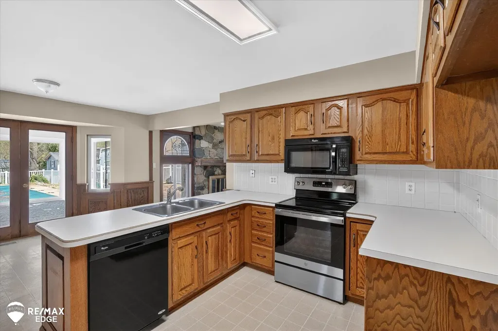 8454 Wesley Drive Flushing Charter Township MI 48433