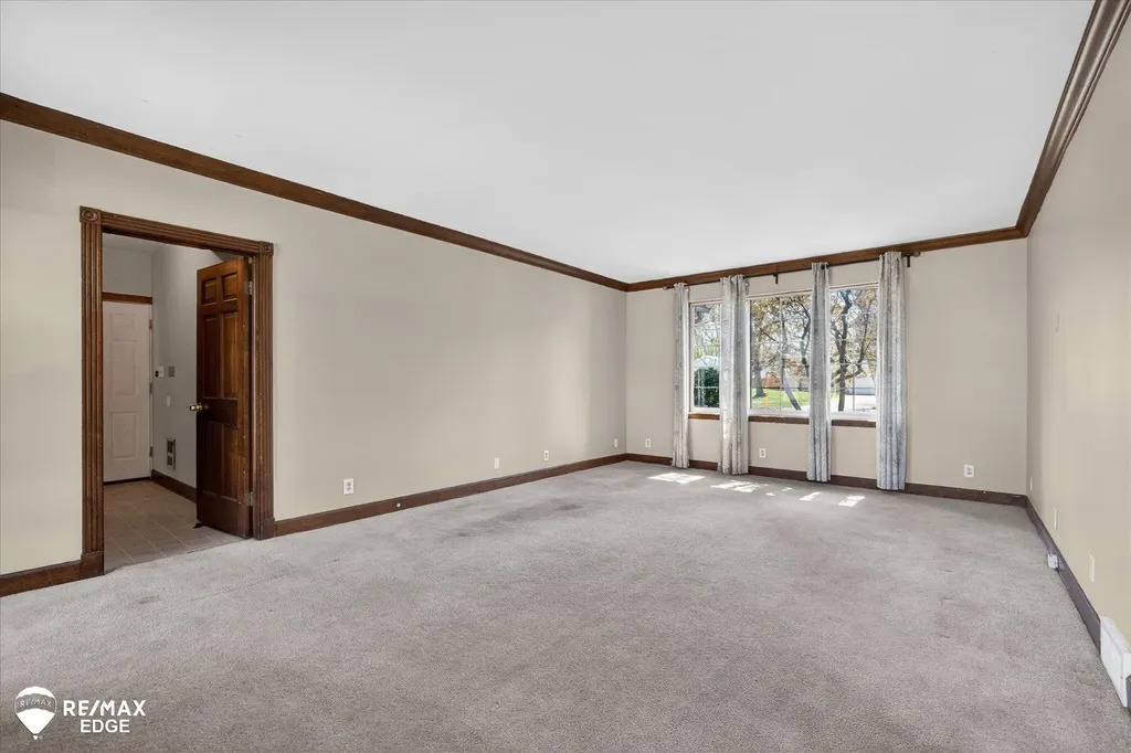 8454 Wesley Drive Flushing Charter Township MI 48433