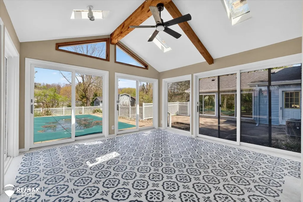 8454 Wesley Drive Flushing Charter Township MI 48433
