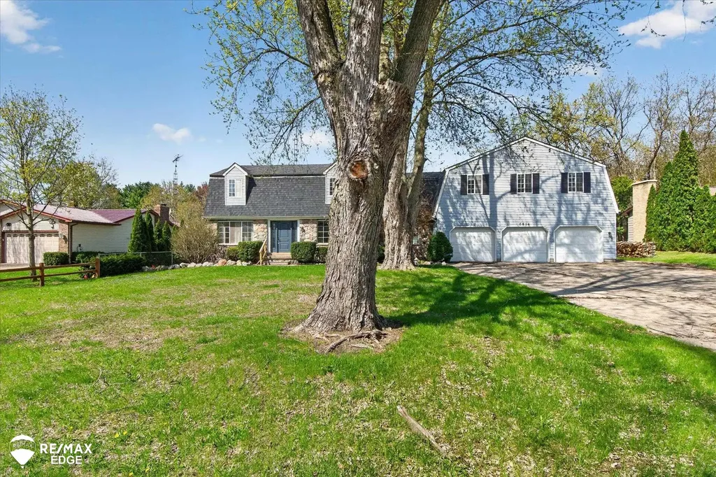 8454 Wesley Drive Flushing Charter Township MI 48433