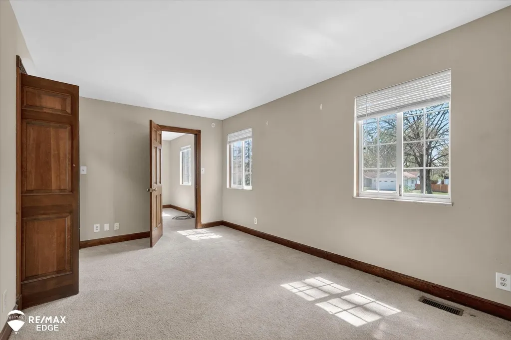 8454 Wesley Drive Flushing Charter Township MI 48433