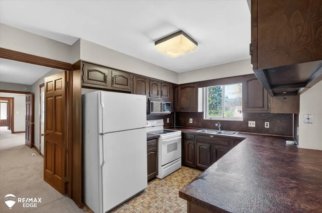 8454 Wesley Drive Flushing Charter Township MI 48433