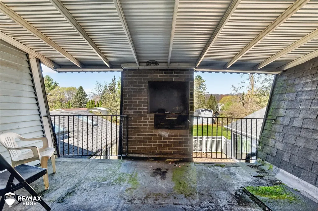 8454 Wesley Drive Flushing Charter Township MI 48433