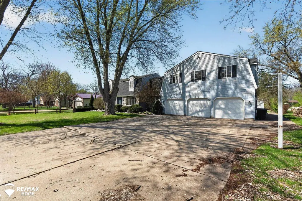 8454 Wesley Drive Flushing Charter Township MI 48433