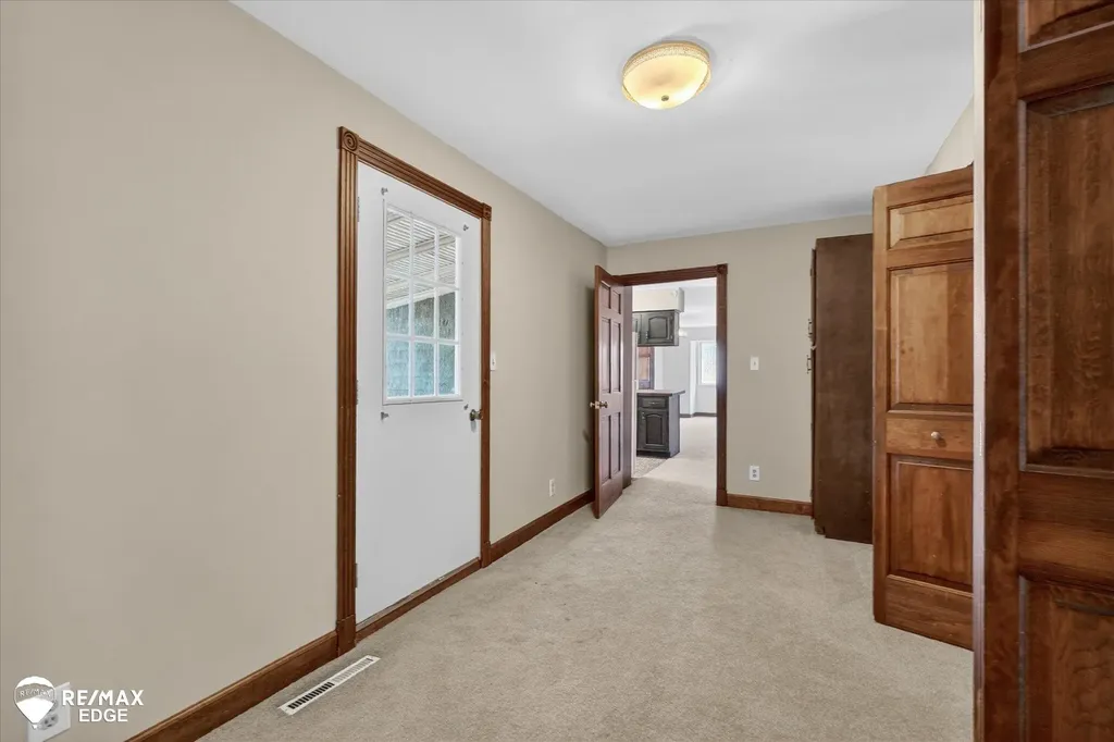 8454 Wesley Drive Flushing Charter Township MI 48433