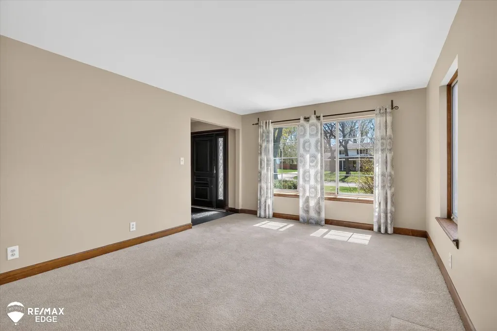 8454 Wesley Drive Flushing Charter Township MI 48433