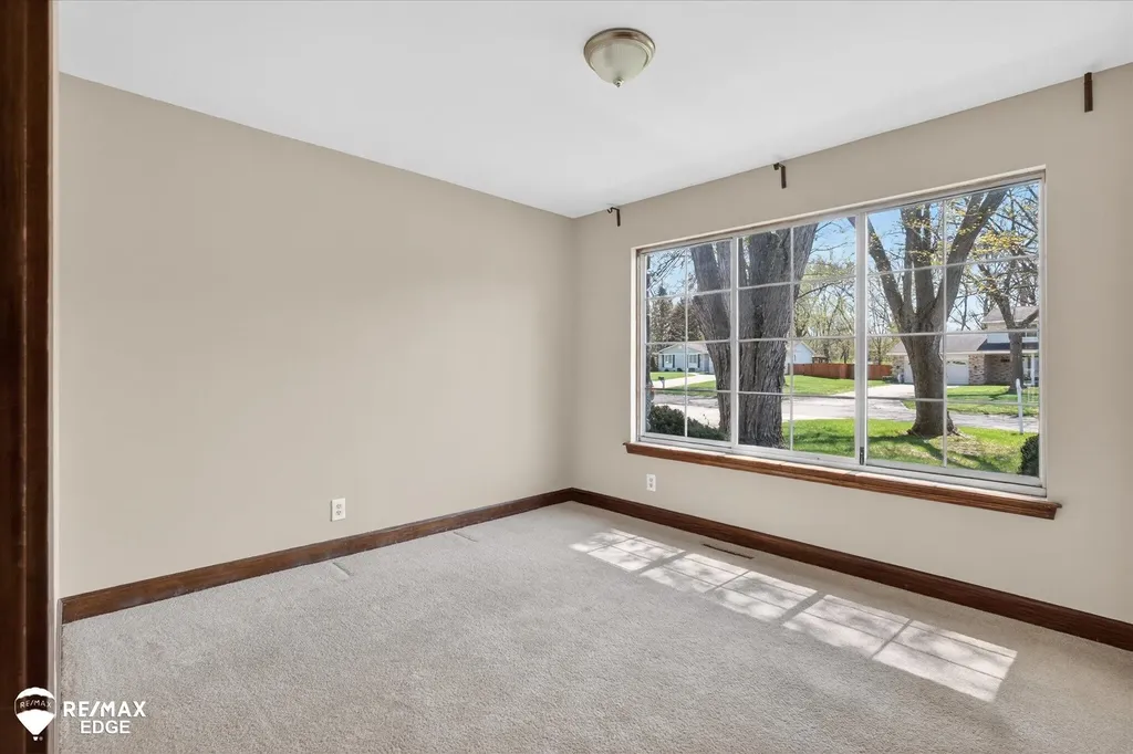 8454 Wesley Drive Flushing Charter Township MI 48433