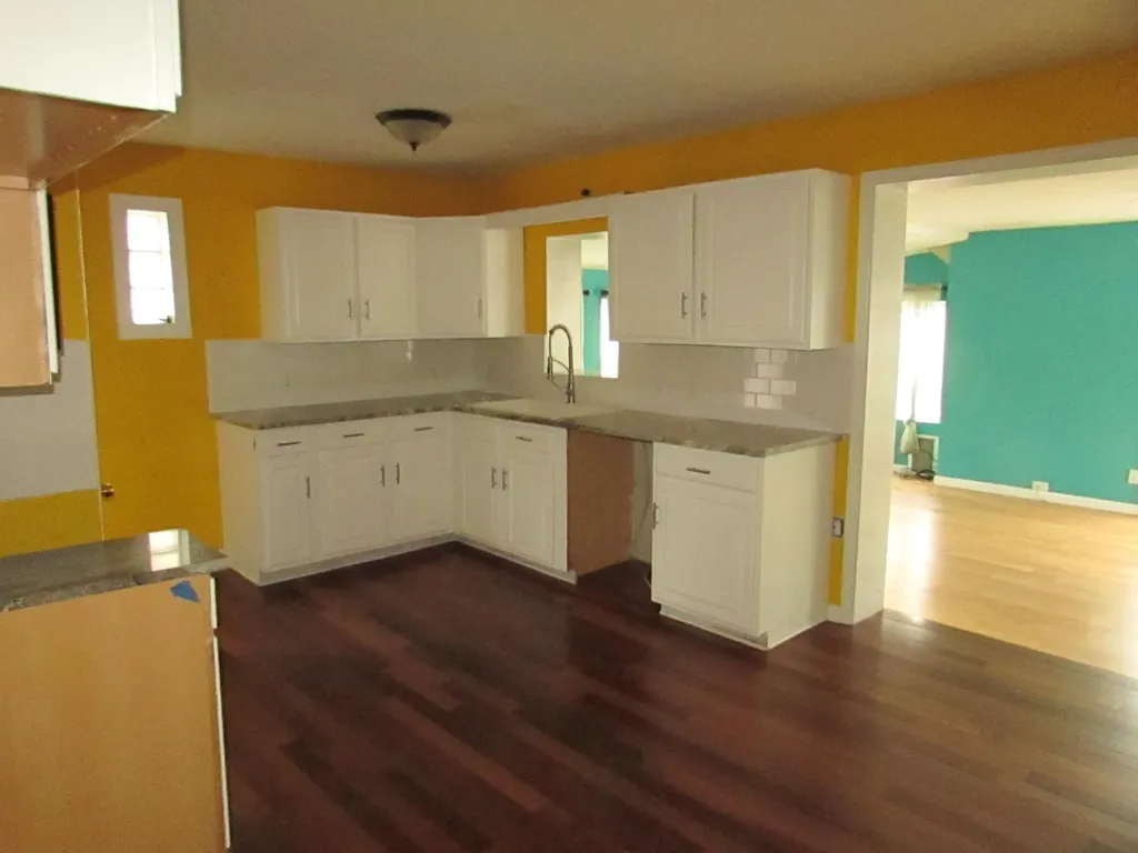 434 Chalmers Street Flint City MI 48503