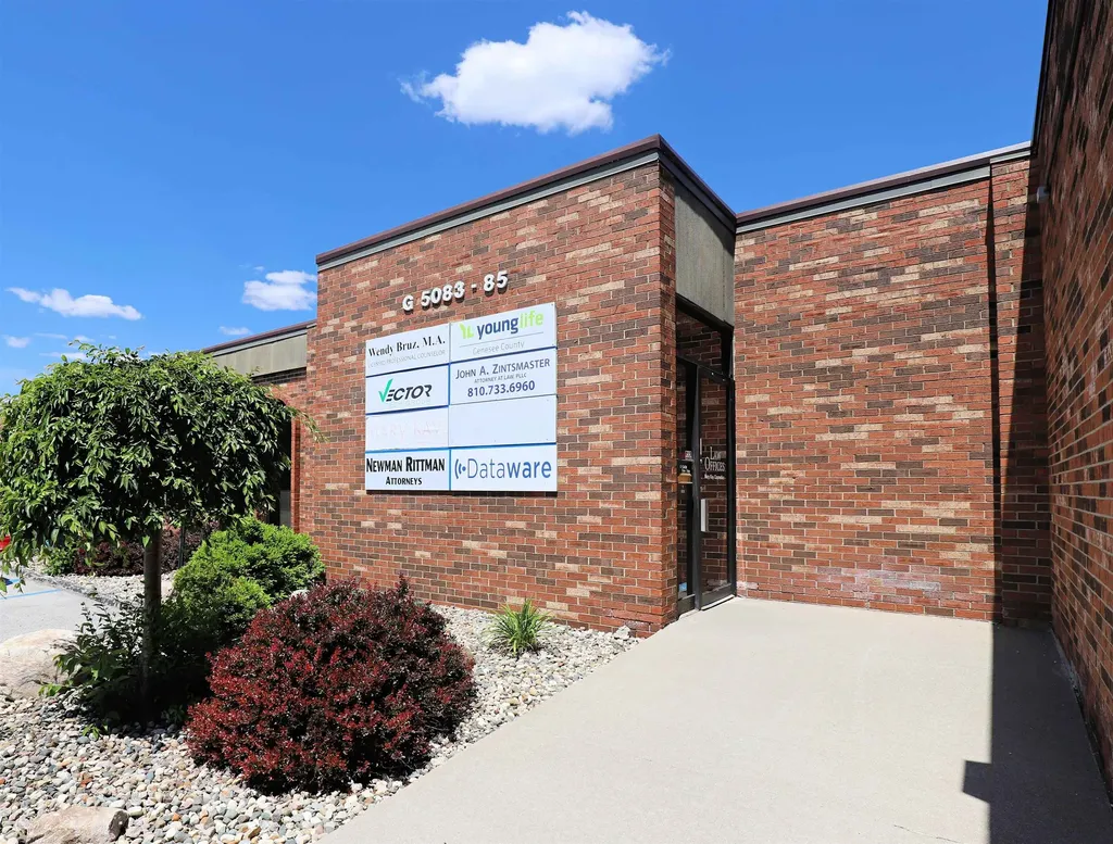 5083-5085 Miller Road Flint Charter Township MI 48507