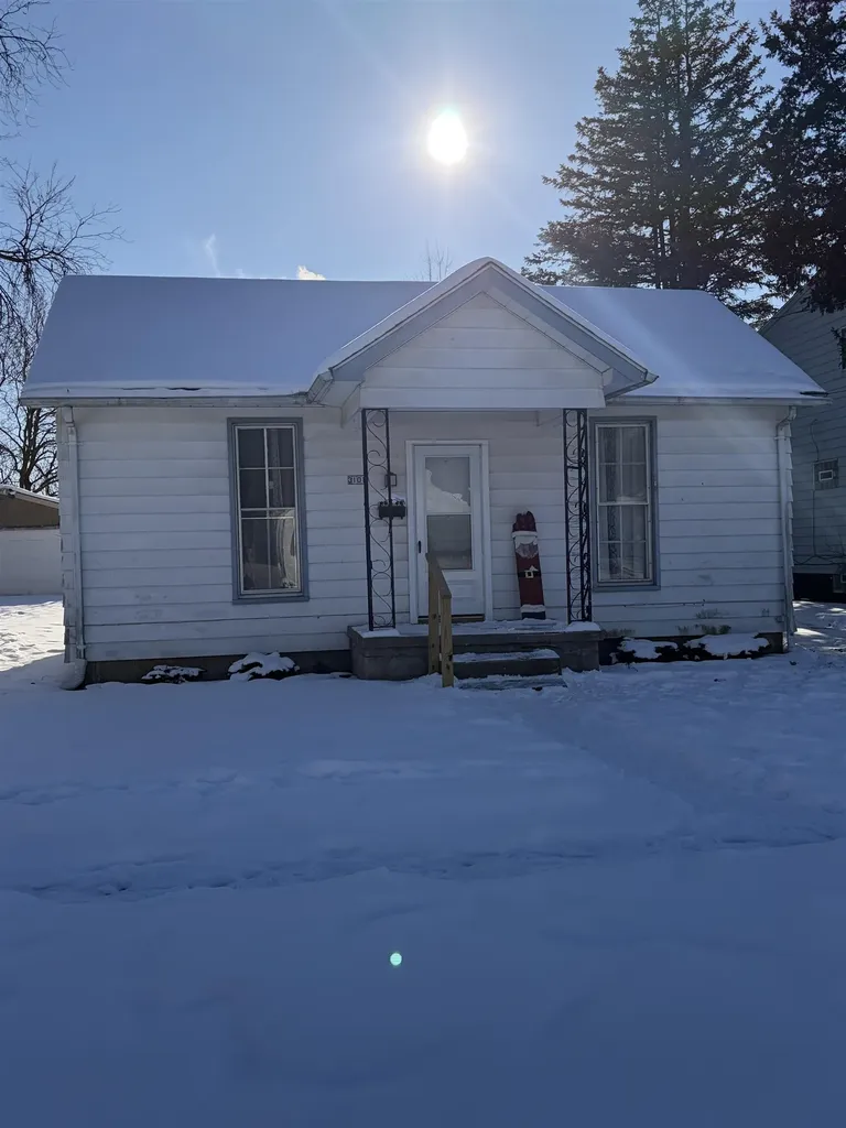 3101 Barth Street Flint City MI 48504