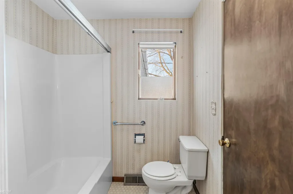 2209 Conrad Road Arenac Township MI 48658