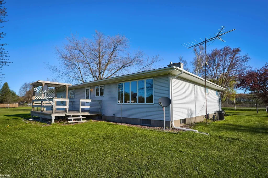 2209 Conrad Road Arenac Township MI 48658