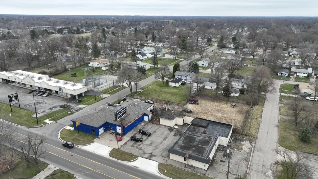 3026 Flushing Road Flint City MI 48504