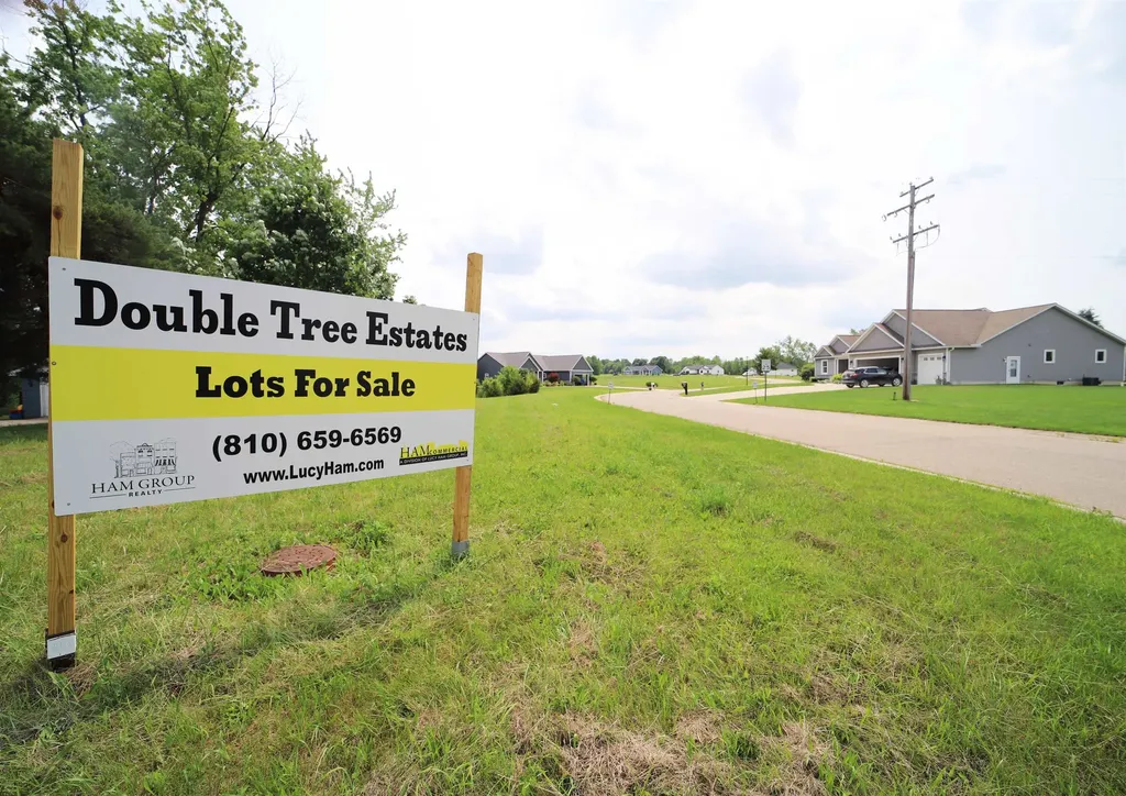 Double Tree Estates Clayton Charter Township MI 48433
