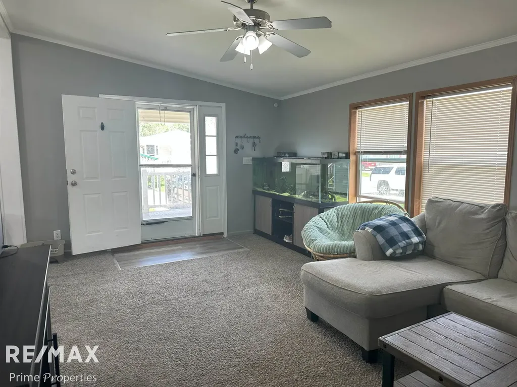 2067 Spruce Way Vienna Charter Township MI 48420