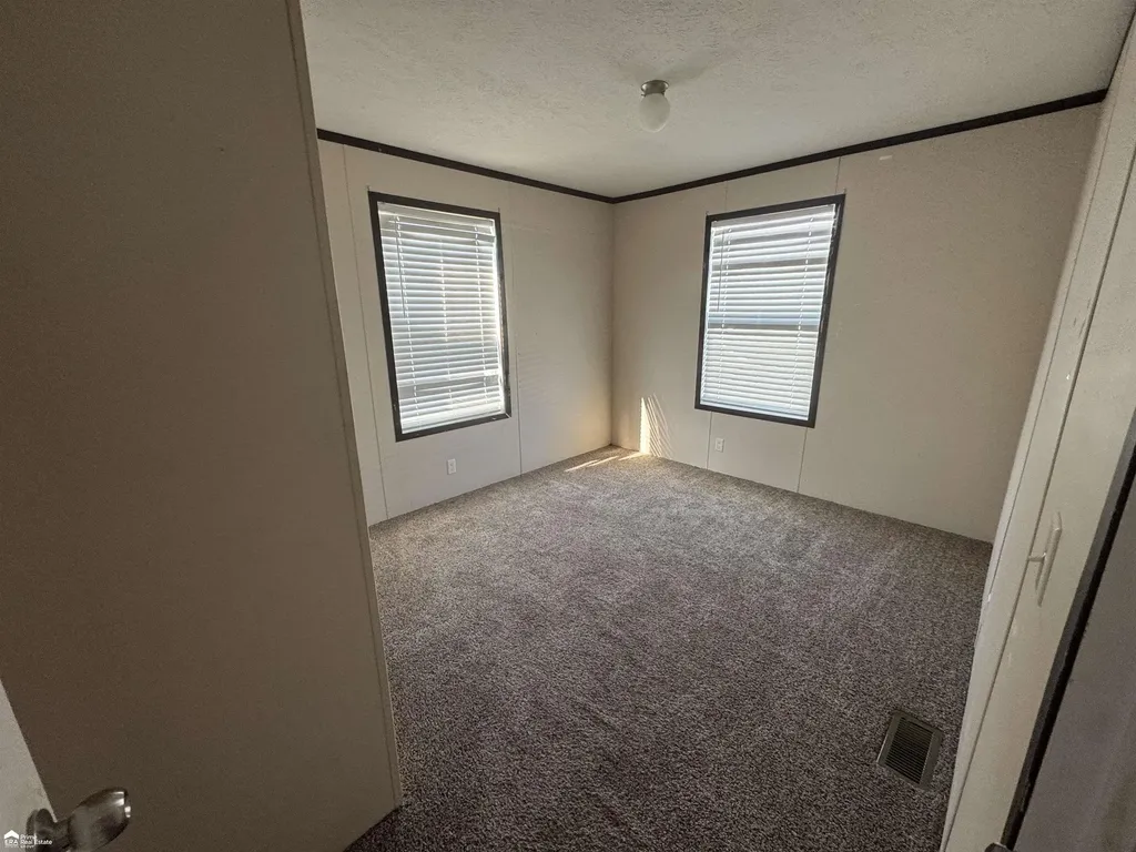 2076 Aspen Lane Vienna Charter Township MI 48420