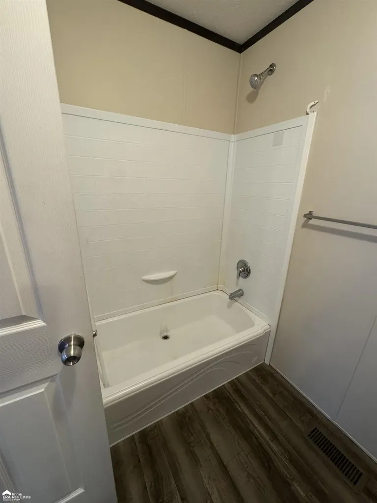 2076 Aspen Lane Vienna Charter Township MI 48420