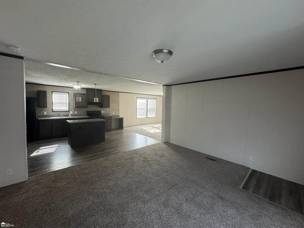2076 Aspen Lane Vienna Charter Township MI 48420