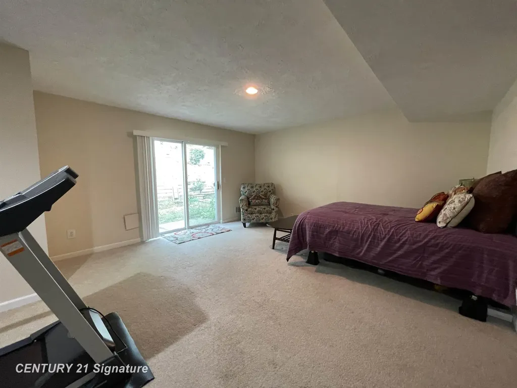 3946 Sherwood Forest Drive East Bay Township MI 49686