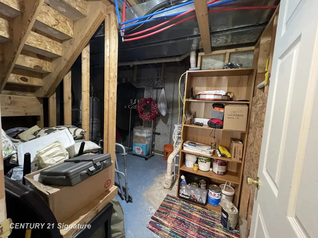 3946 Sherwood Forest Drive East Bay Township MI 49686