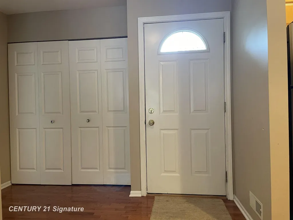 3946 Sherwood Forest Drive East Bay Township MI 49686