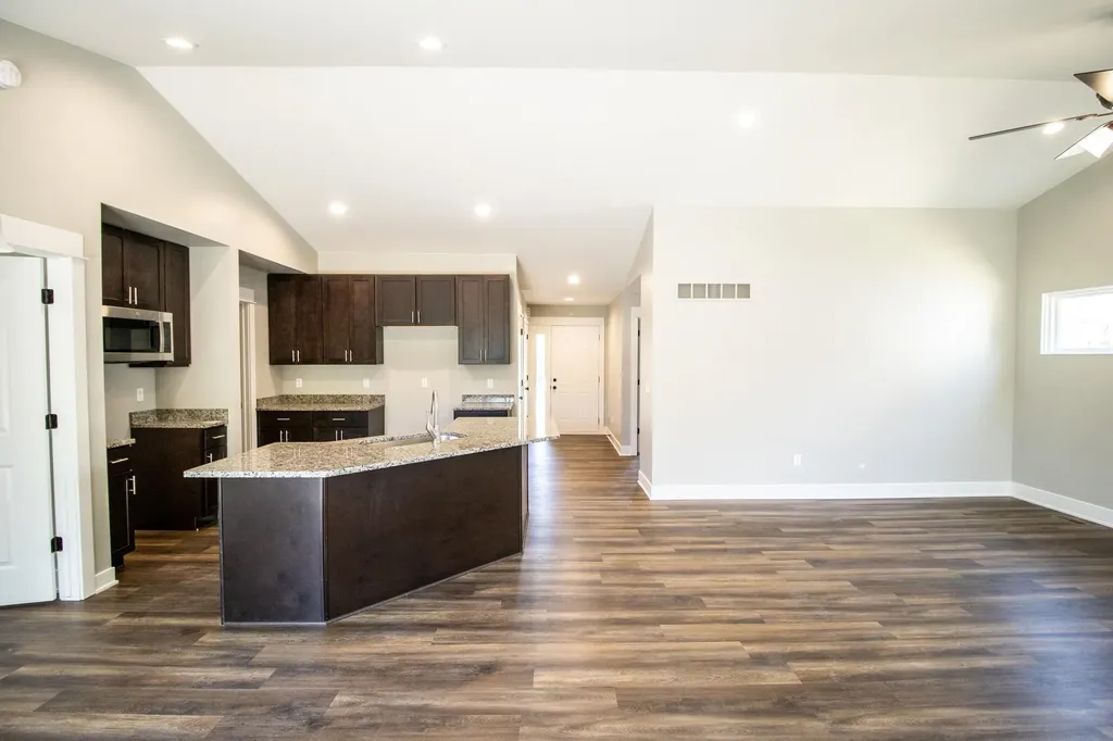 11461 Hidden Oaks Drive Vienna Charter Township MI 48420