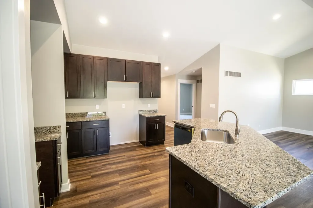 11461 Hidden Oaks Drive Vienna Charter Township MI 48420