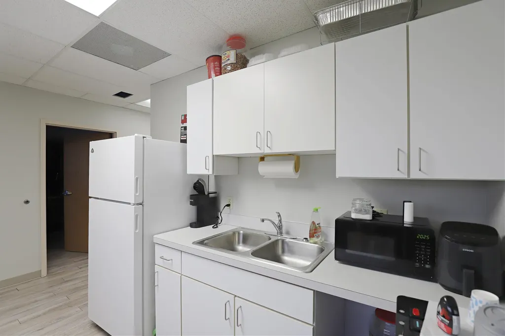 4007 W Court Street Flint Charter Township MI 48532