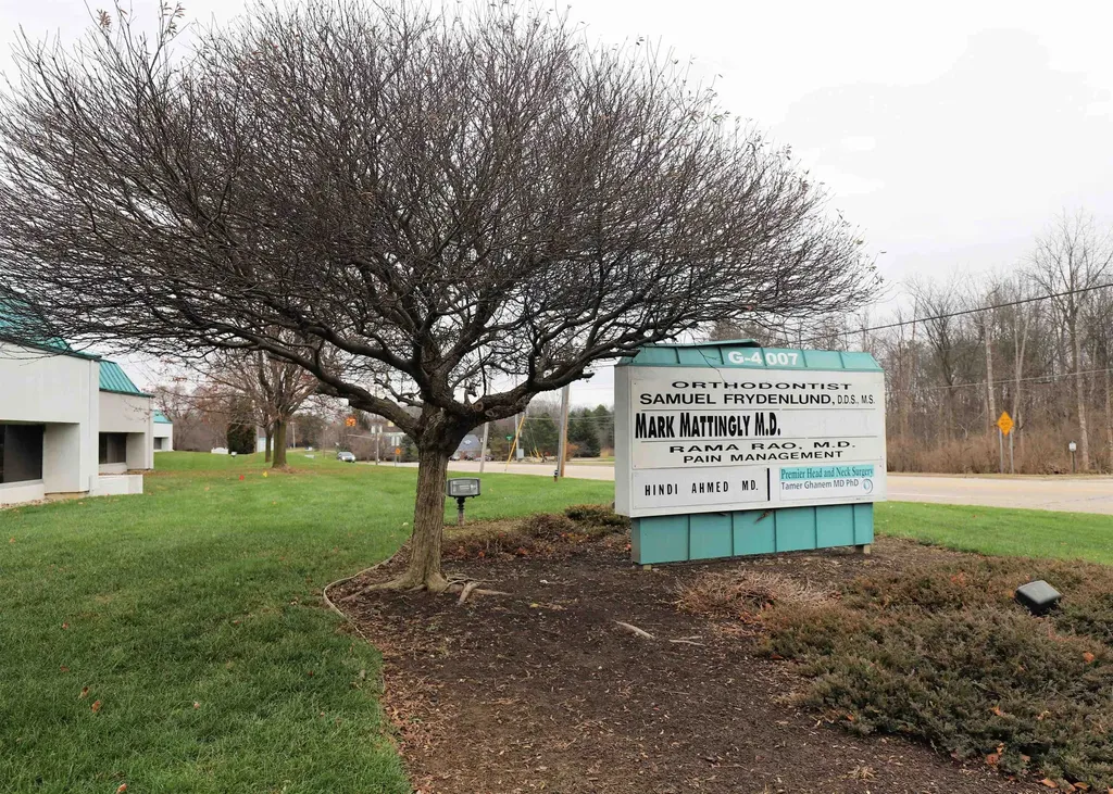 4007 W Court Street Flint Charter Township MI 48532