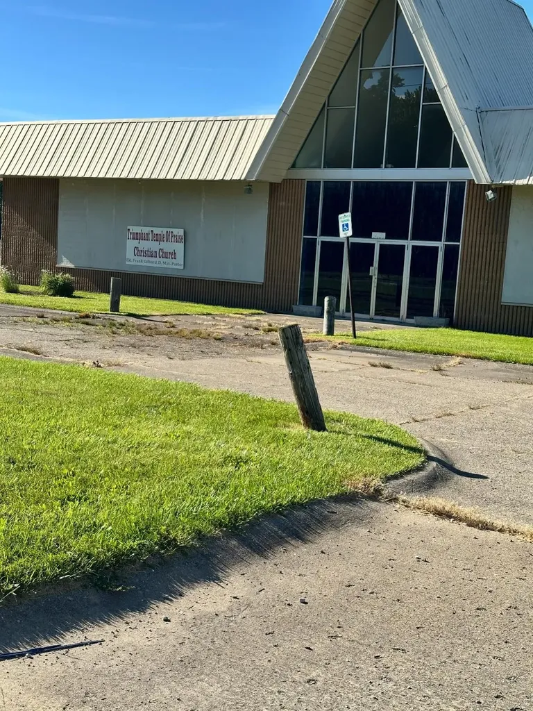 3497 W Pasadena Avenue Flint Charter Township MI 48504