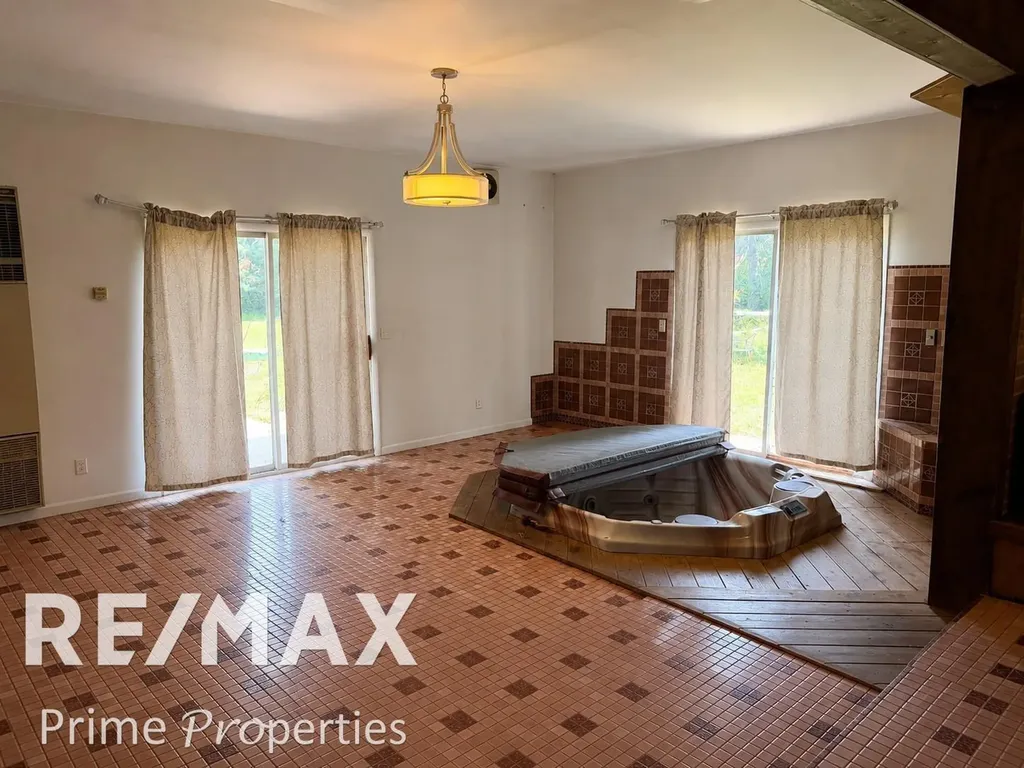 3195 Dixie Court Bridgeport Charter Township MI 48601