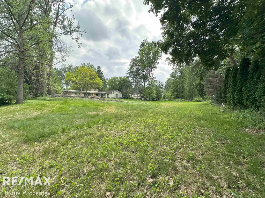 3195 Dixie Court Bridgeport Charter Township MI 48601