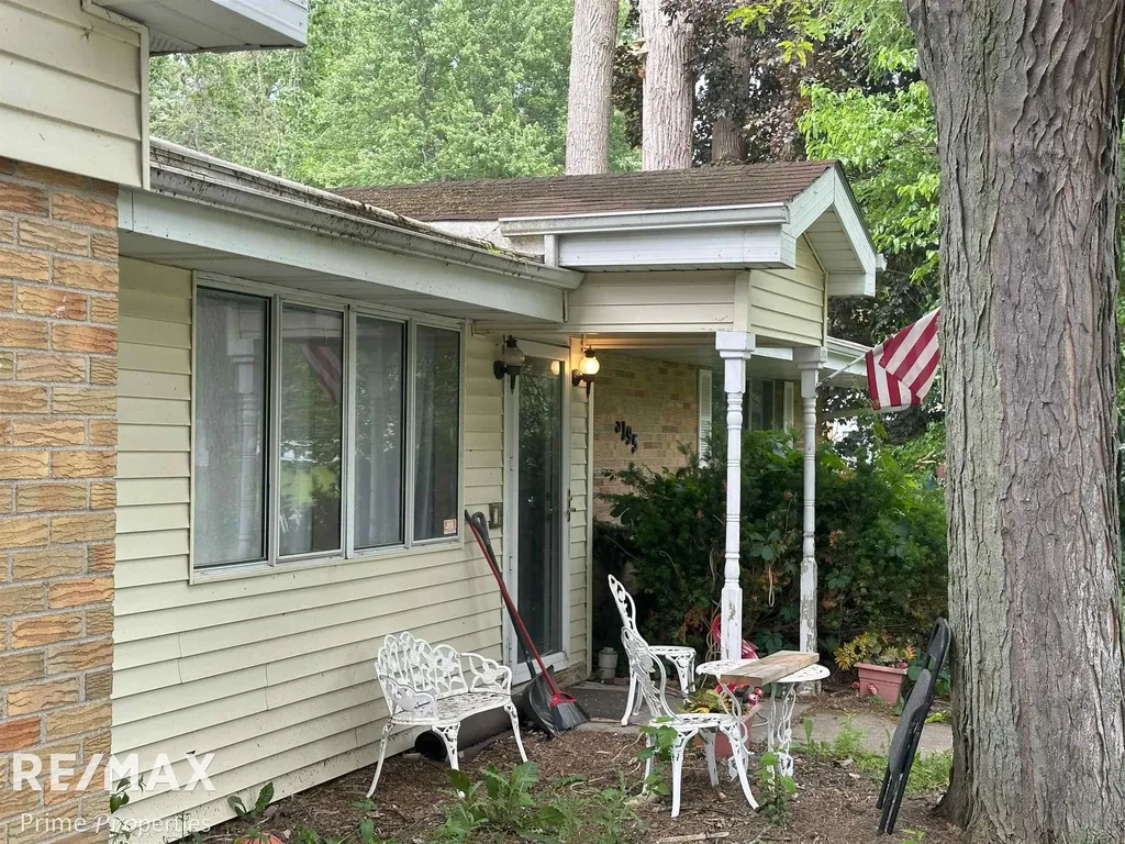 3195 Dixie Court Bridgeport Charter Township MI 48601