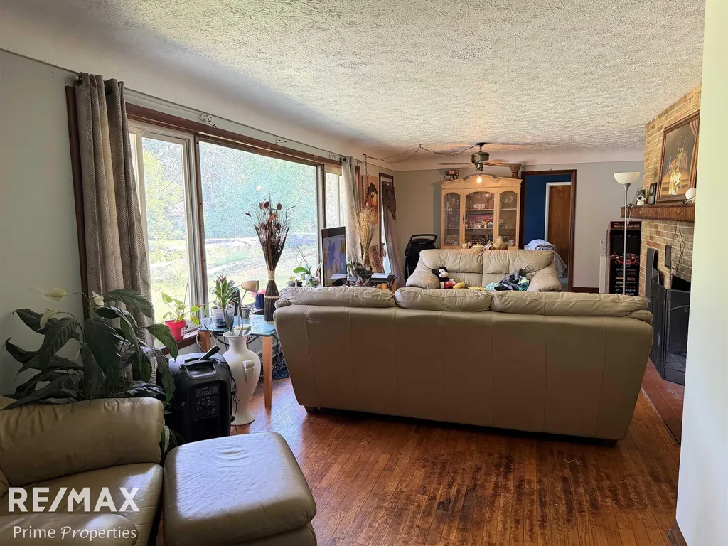 3195 Dixie Court Bridgeport Charter Township MI 48601