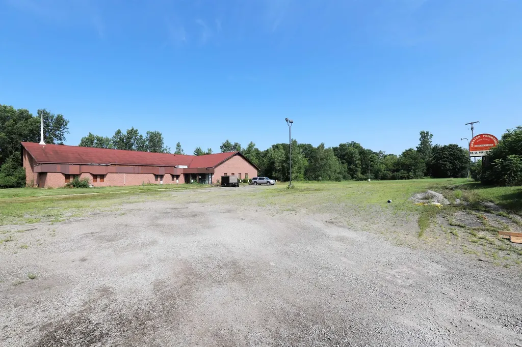 5165 Detroit Street Mt. Morris Township MI 48505