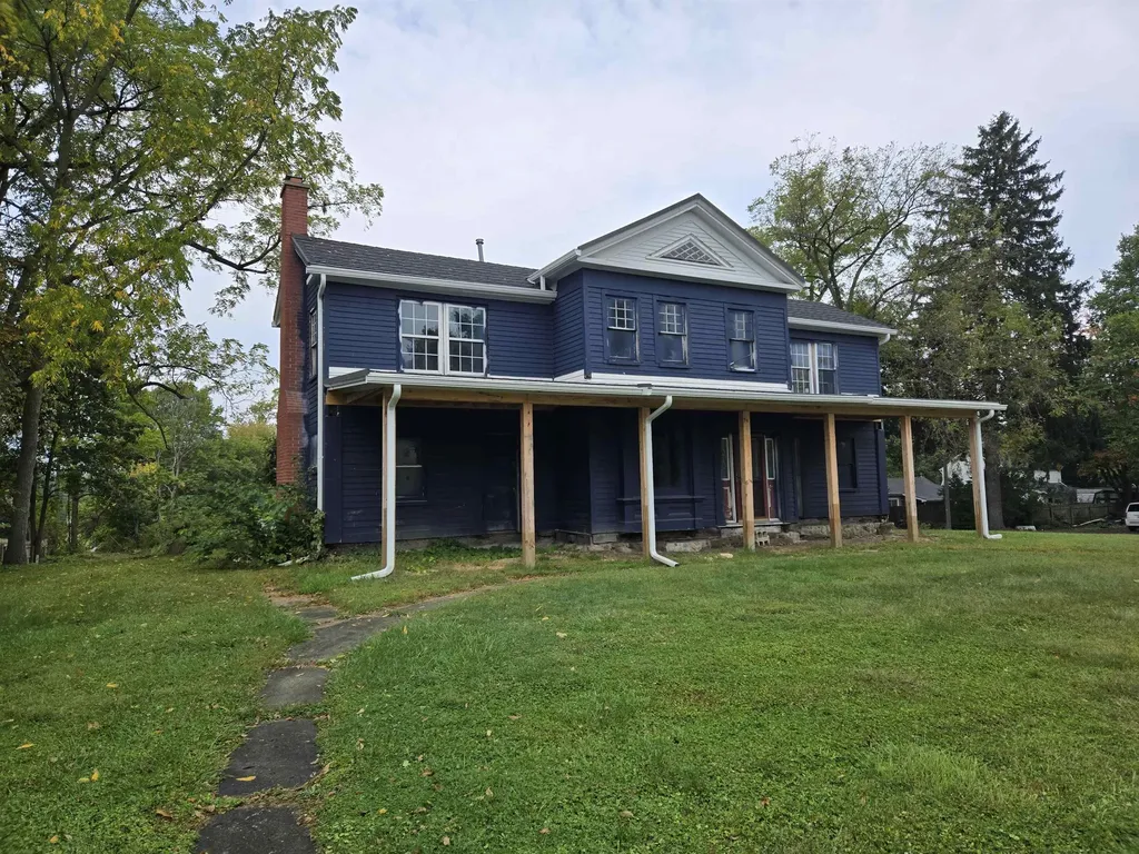 339 N Main Street Lapeer City MI 48446