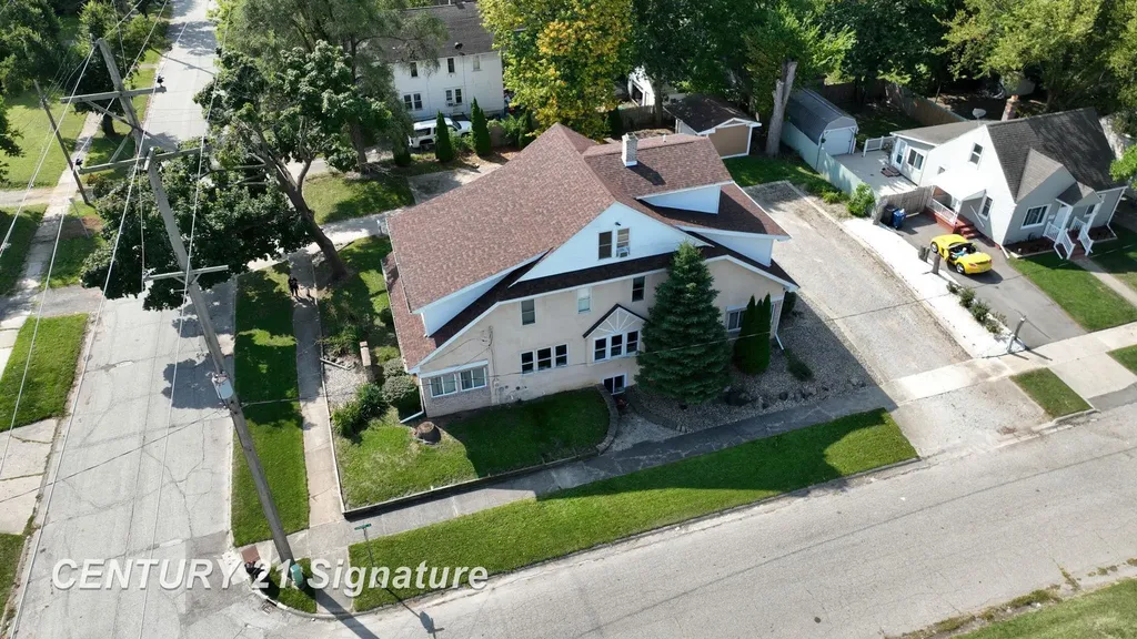 3902 Cuthbertson Street Flint City MI 48507
