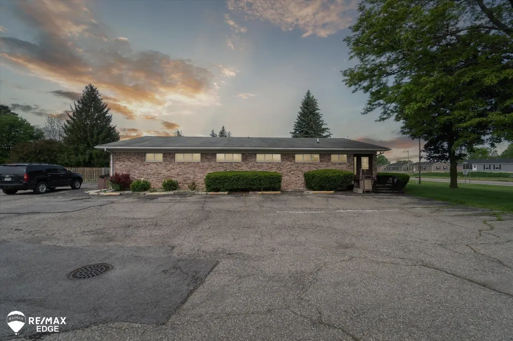 4344 Richfield Road Genesee Charter Township MI 48506
