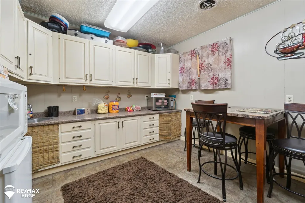 4344 Richfield Road Genesee Charter Township MI 48506
