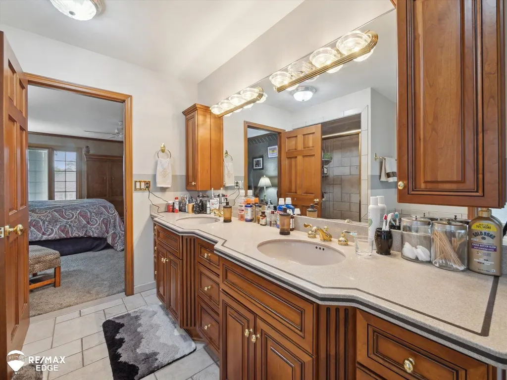 9705 Burning Tree Drive Grand Blanc Charter Township MI 48439