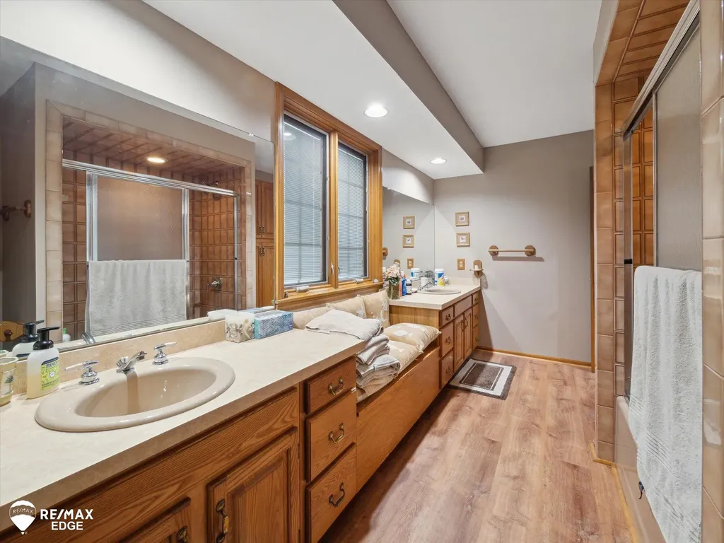 9705 Burning Tree Drive Grand Blanc Charter Township MI 48439