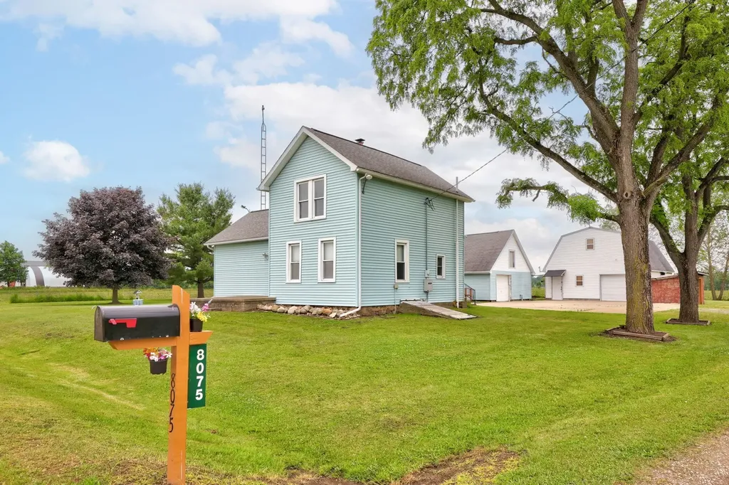8075 Caine Road Millington Township MI 48746