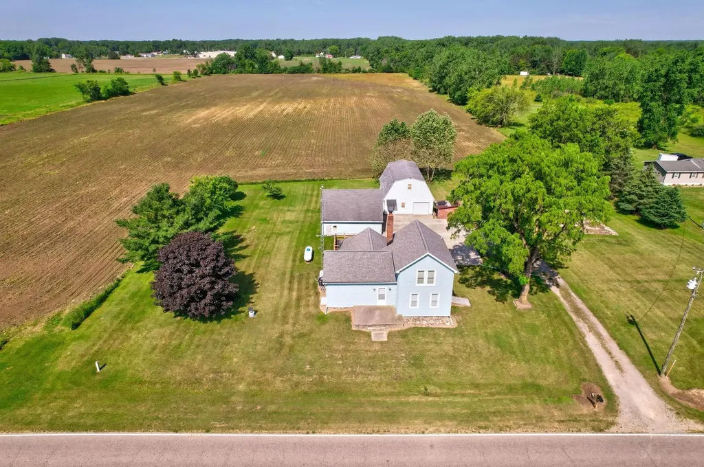 8075 Caine Road Millington Township MI 48746