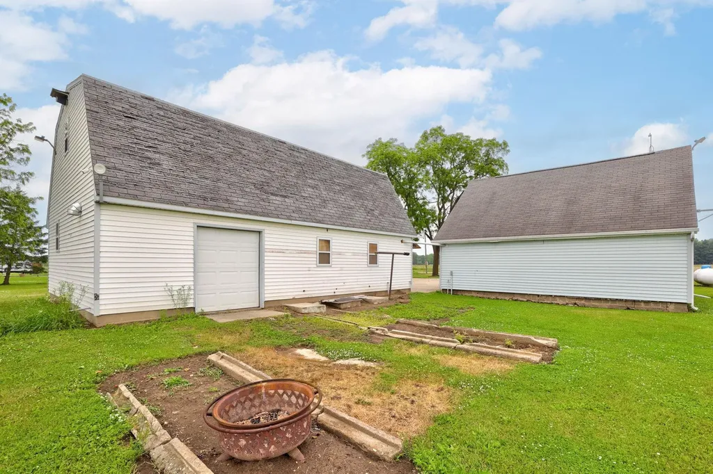 8075 Caine Road Millington Township MI 48746
