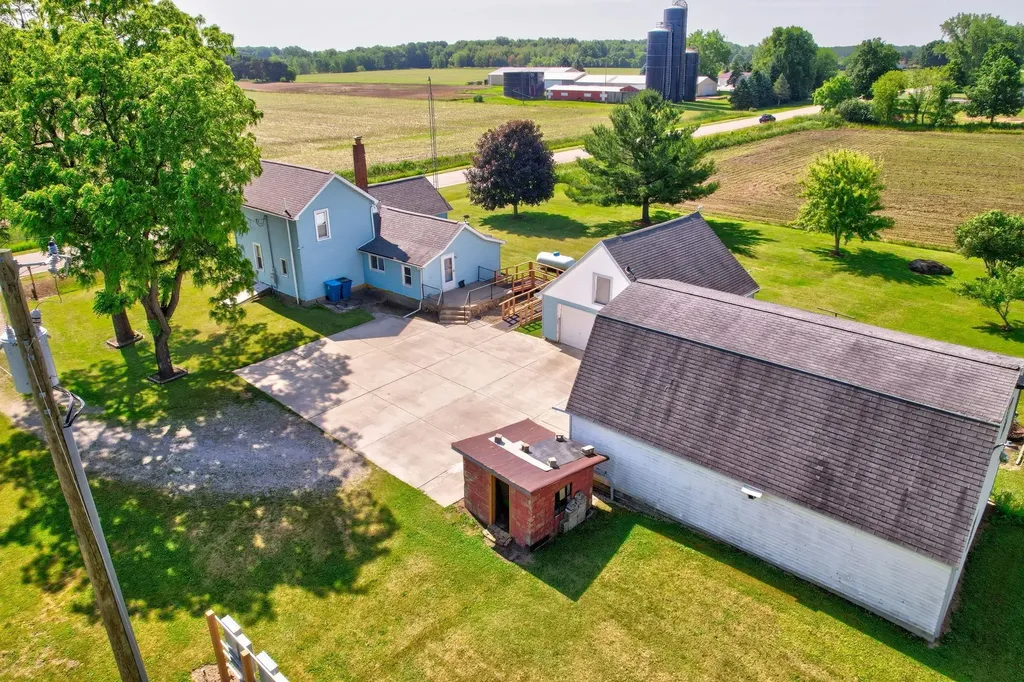 8075 Caine Road Millington Township MI 48746