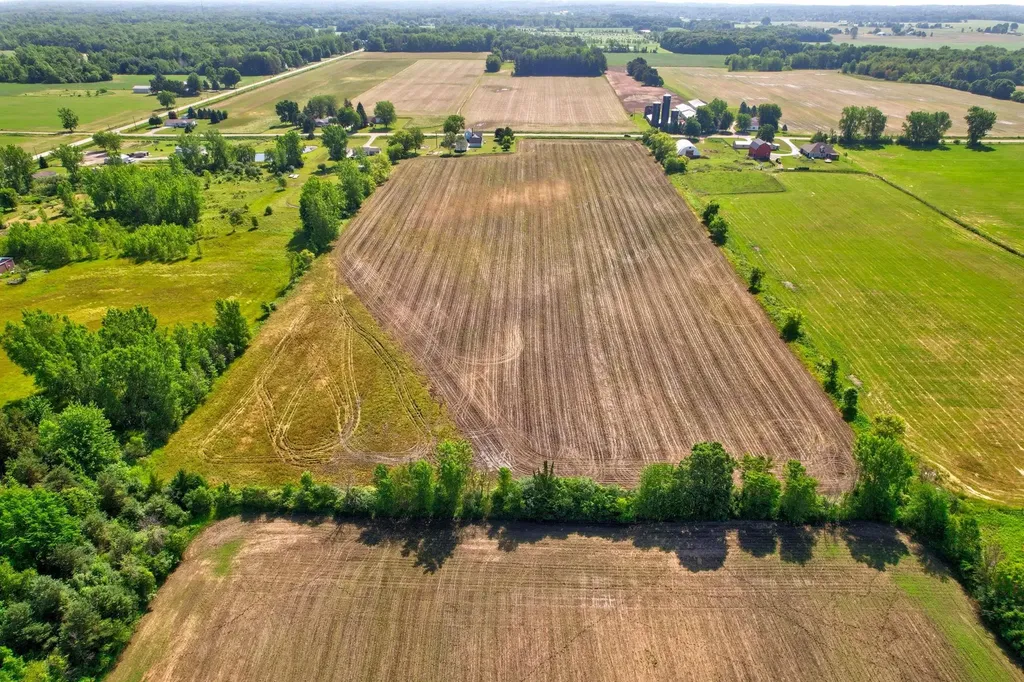 8075 Caine Road Millington Township MI 48746