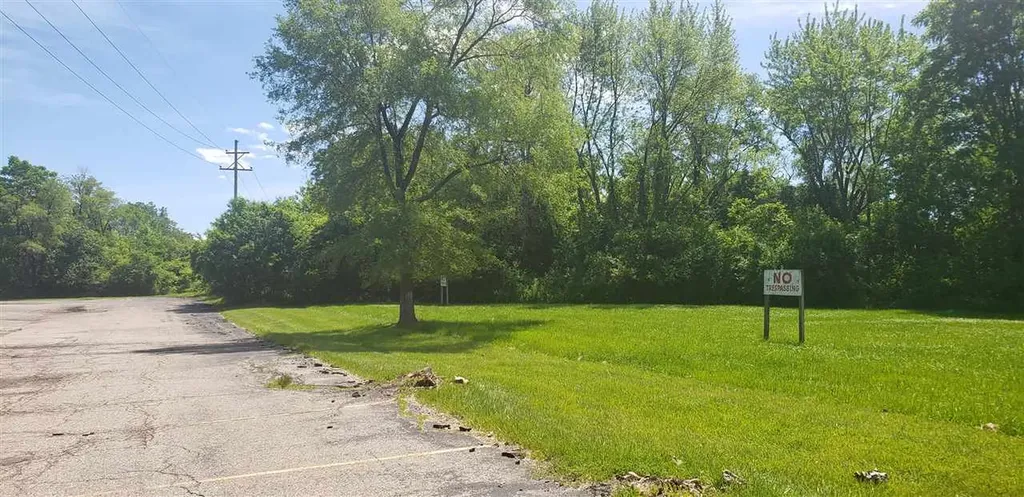4490 W Lennon Road Flint Charter Township MI 48507