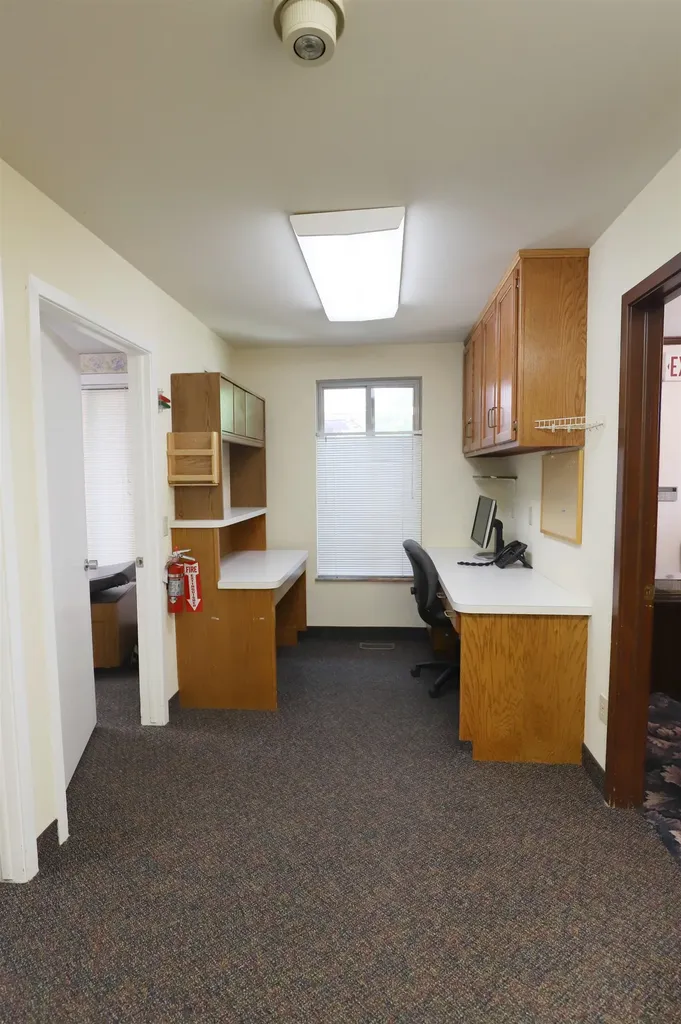 1134 S Linden Road Flint Charter Township MI 48532